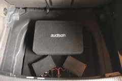 golf-7-gtd-oem-einbau-audison-endstufe-subwoofer